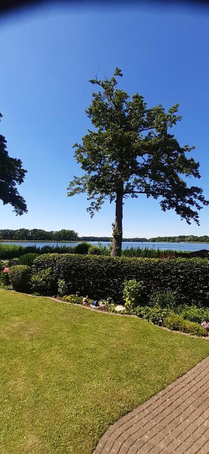 Bungalow Idylle Am See ノイルピーン エクステリア 写真