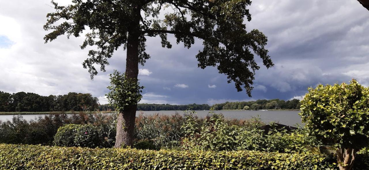 Bungalow Idylle Am See ノイルピーン エクステリア 写真
